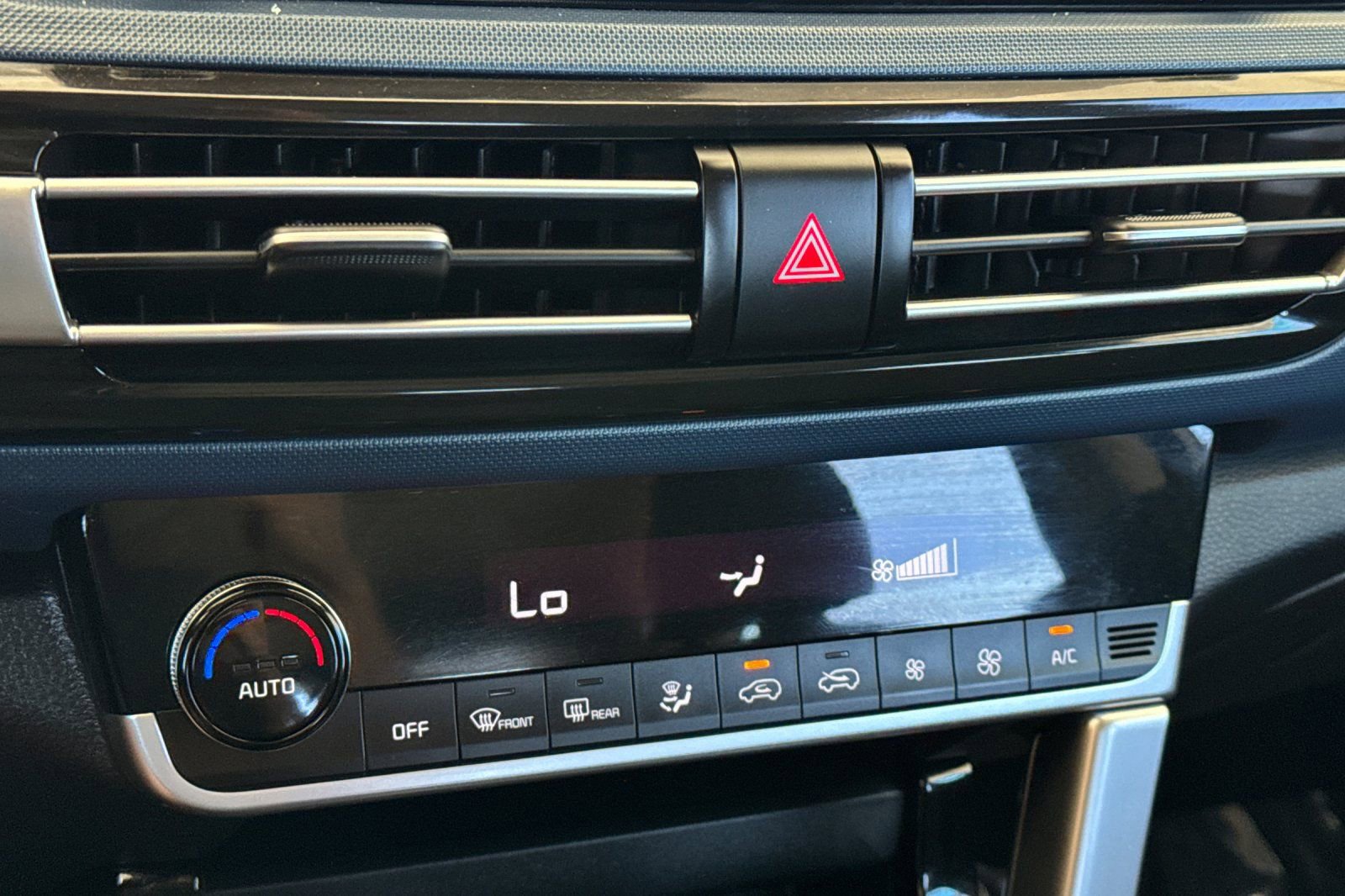 Used 2023 Kia Seltos S w/ Navigation Package image 20