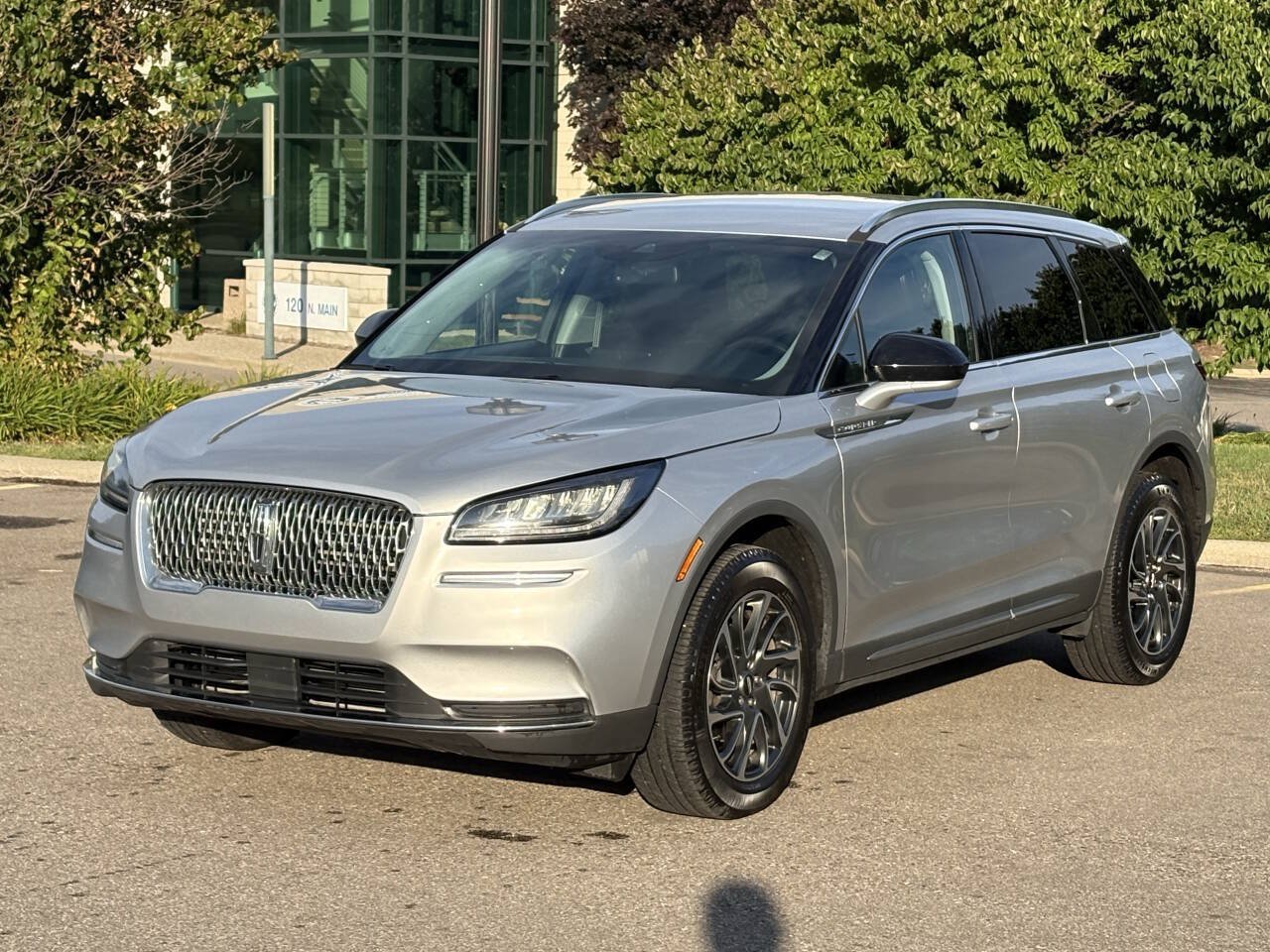 Used 2020 Lincoln Corsair AWD w/ Equipment Group 101A image 1