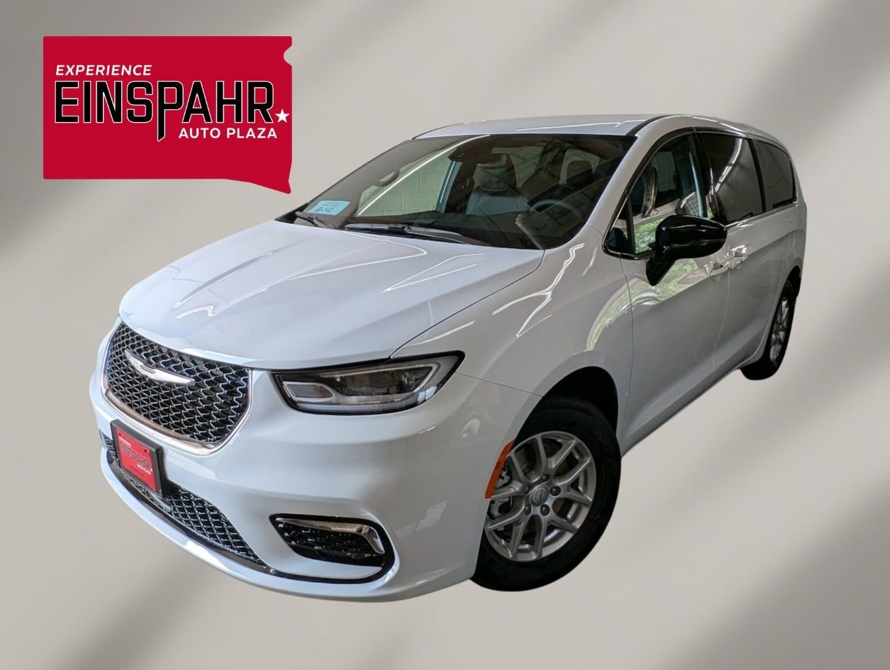 New 2026 Chrysler Pacifica Select image 1