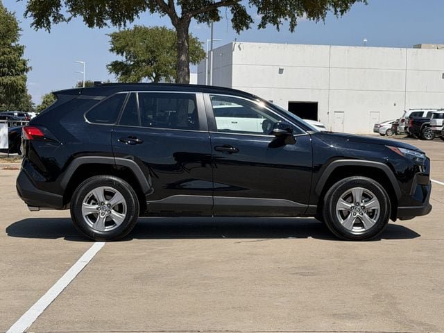 Used 2025 Toyota RAV4 XLE FWD image 3