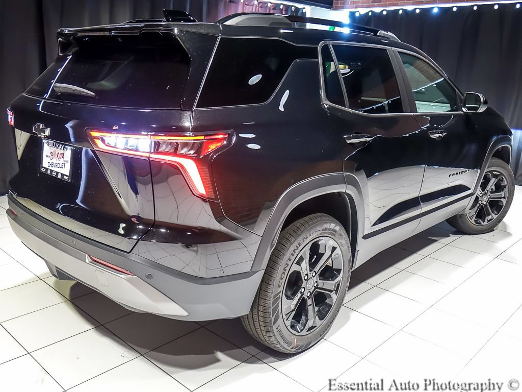 New 2027 Chevrolet Equinox LT w/ Midnight Edition FWD image 9