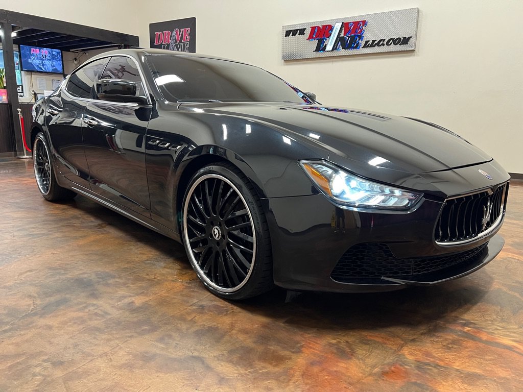 Used 2014 Maserati Ghibli RWD image 3