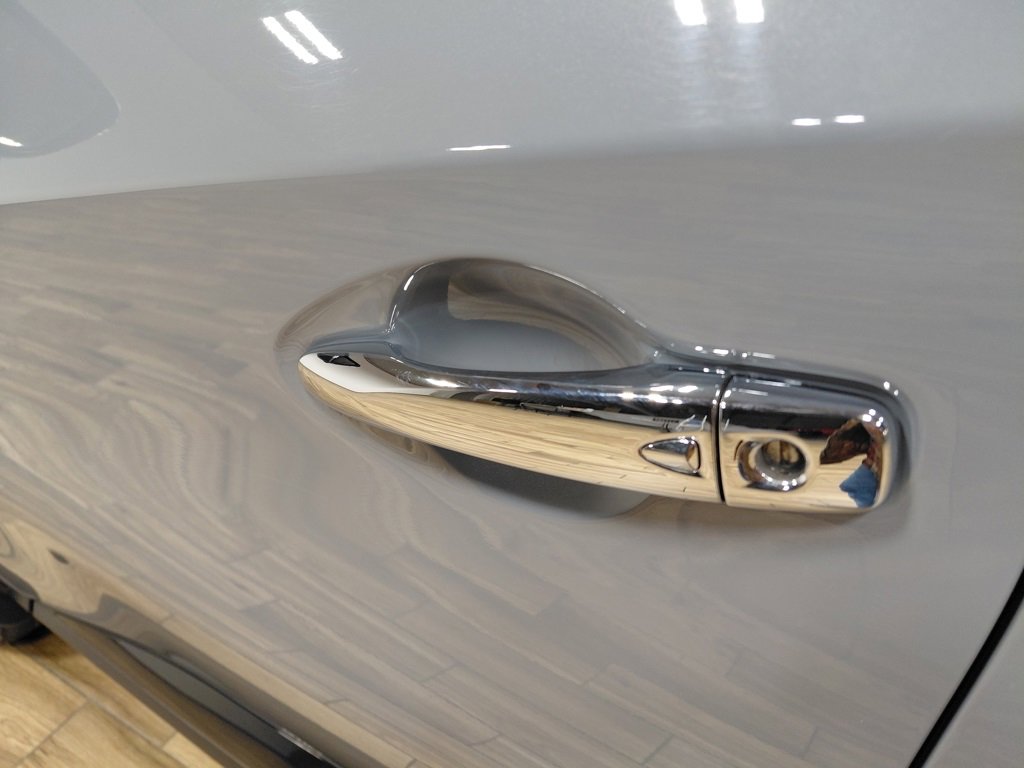 Used 2023 Nissan Murano SL image 12