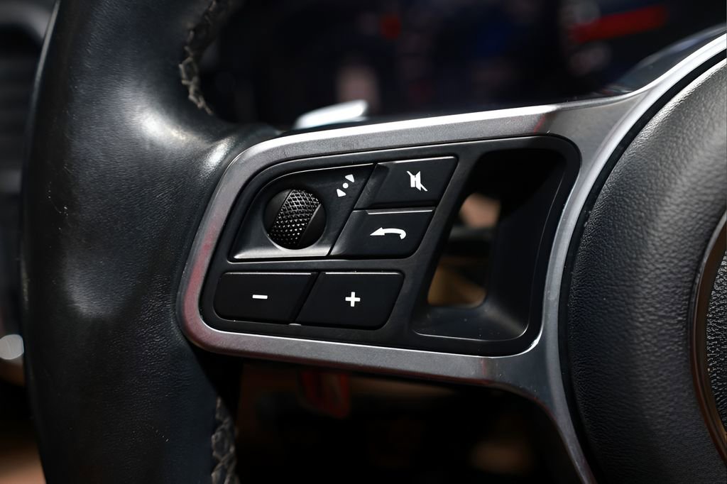 Used 2021 Porsche Cayenne S w/ Premium Package Plus image 42