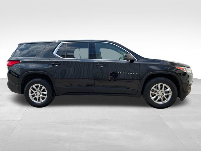 Used 2021 Chevrolet Traverse LS FWD image 6