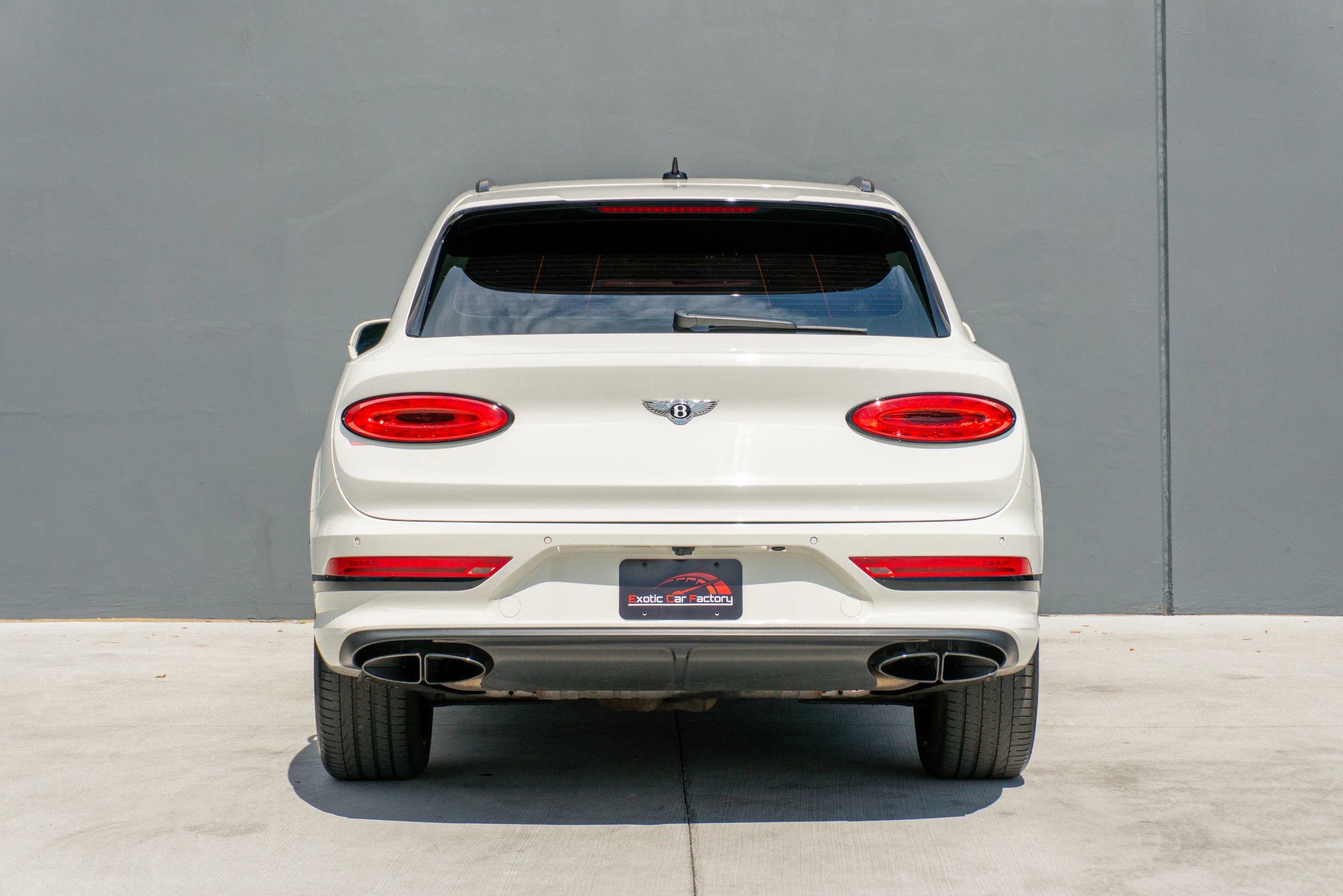Used 2023 Bentley Bentayga image 8