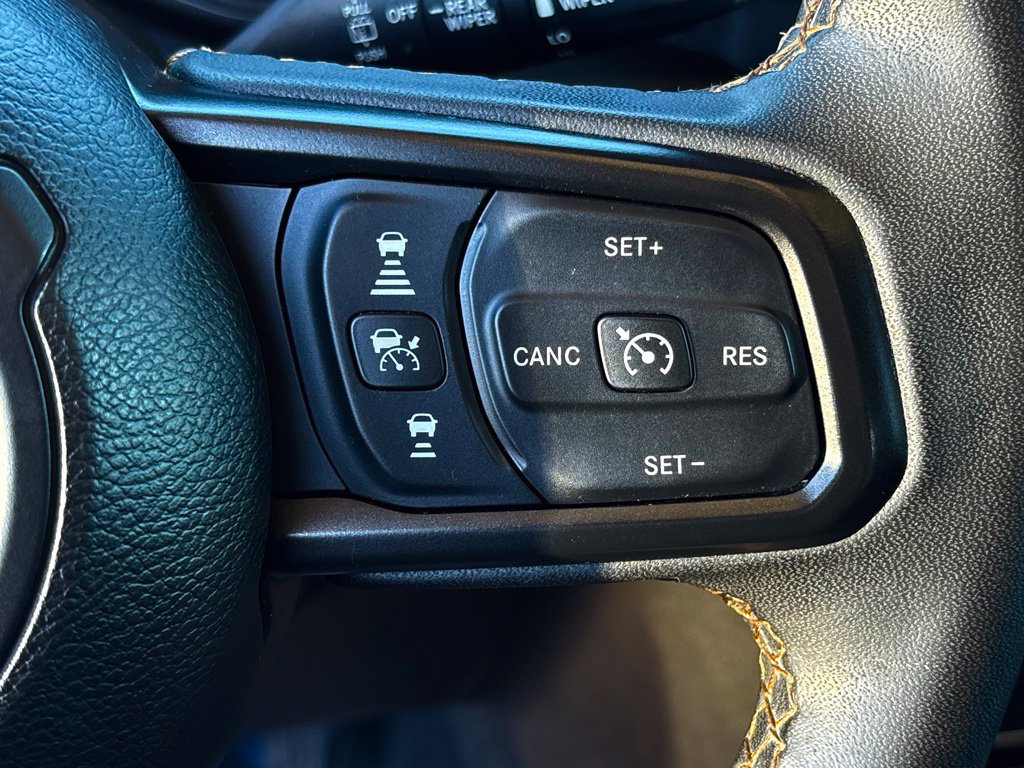 Certified 2024 Jeep Wrangler Unlimited AWD/4WD image 15