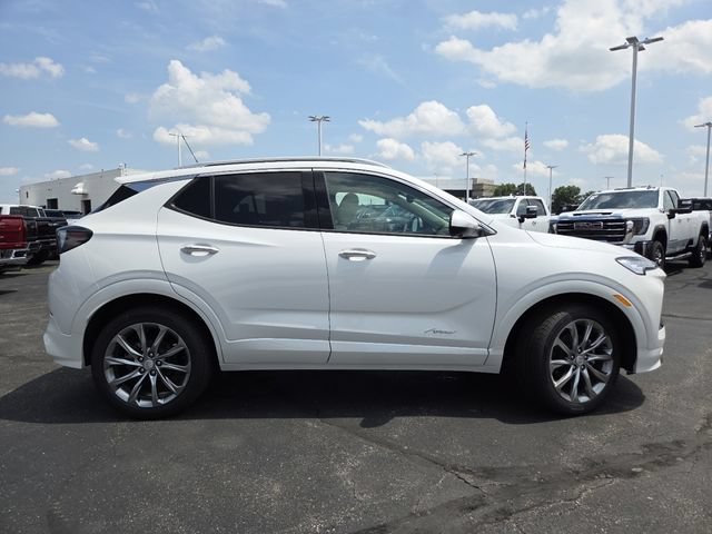New 2026 Buick Encore GX Avenir w/ Avenir Technology Package AWD/4WD image 19