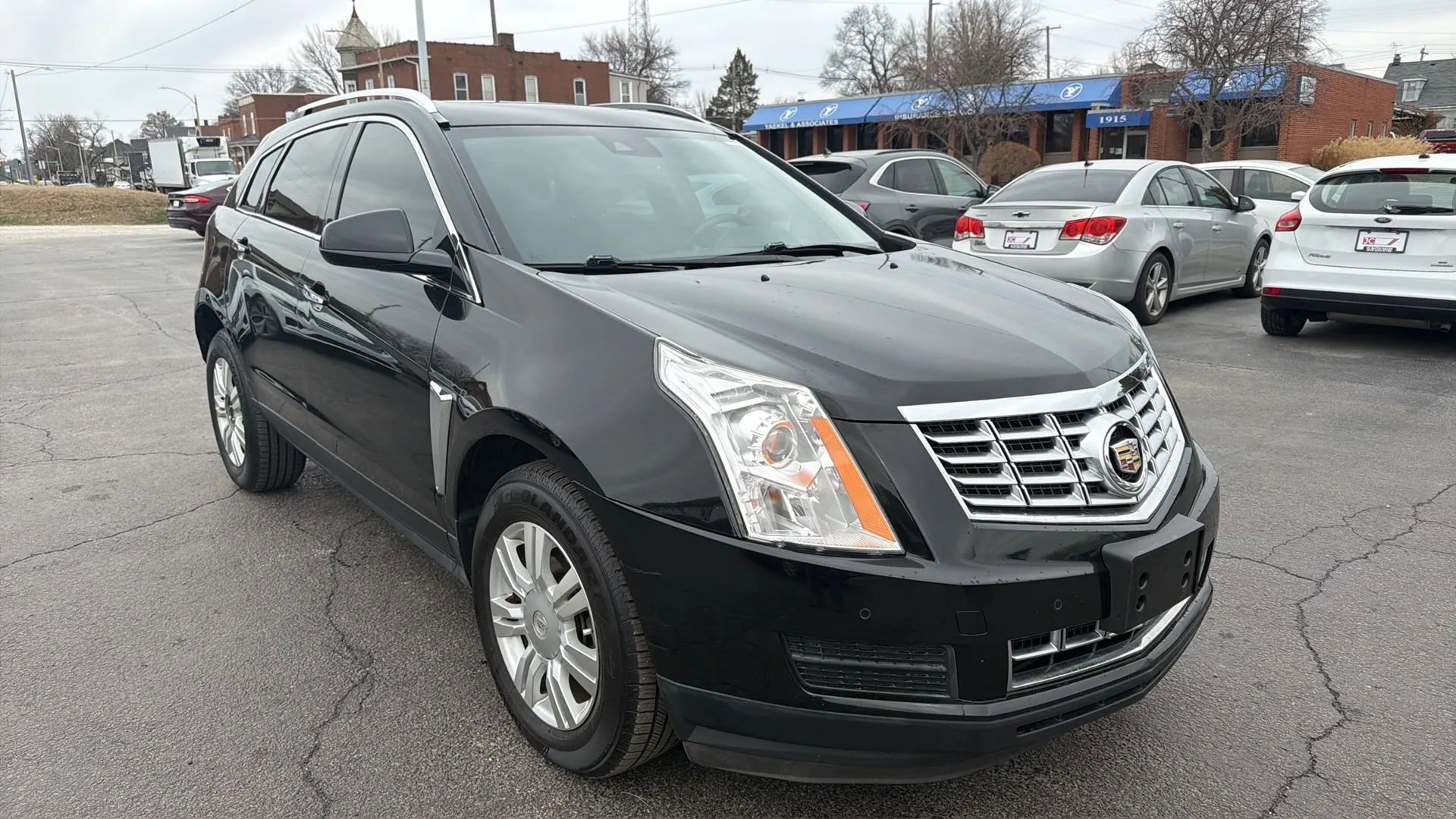 Used 2016 Cadillac SRX Luxury w/ Driver Awareness Package image 3