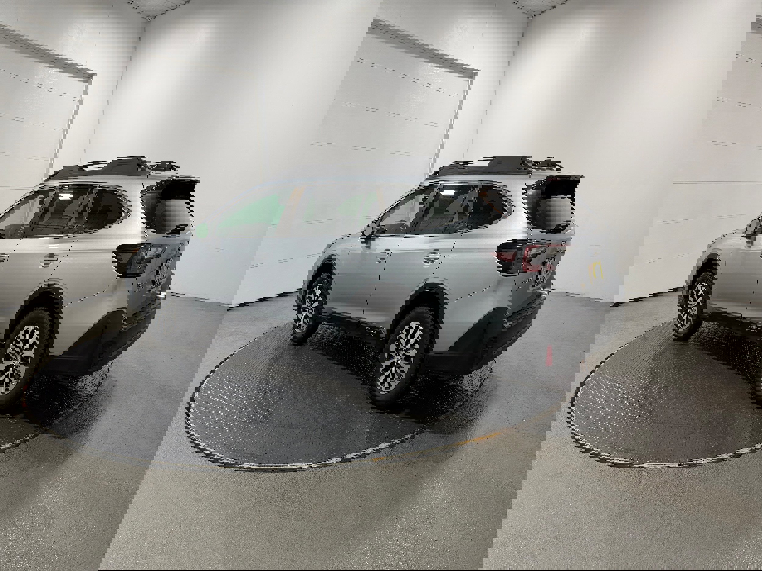 Used 2020 Subaru Outback Premium image 22