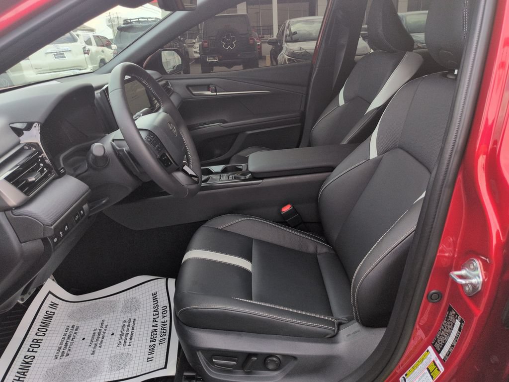 Certified 2026 Toyota Camry SE w/ Multimedia Upgrade Package FWD image 9