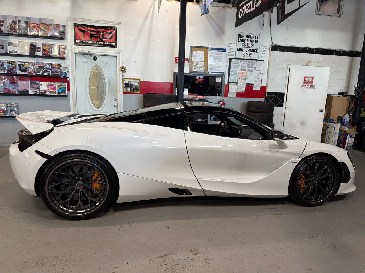 Used 2019 McLaren 720S Performance image 4