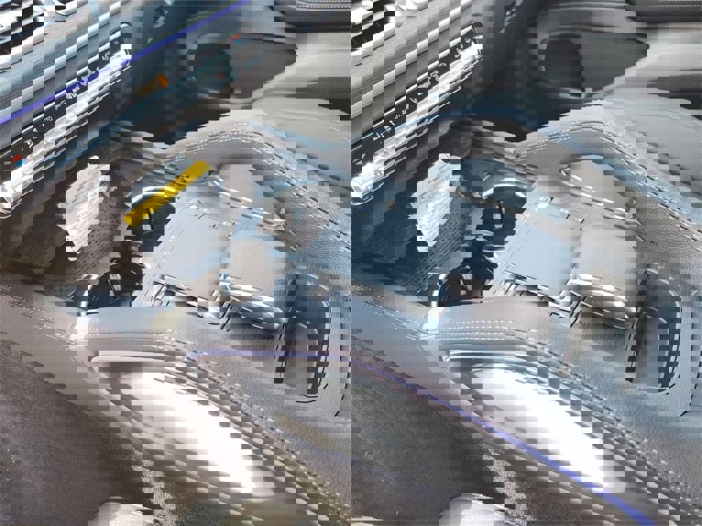 New 2025 Mercedes-Benz GLE 450e 4MATIC image 22