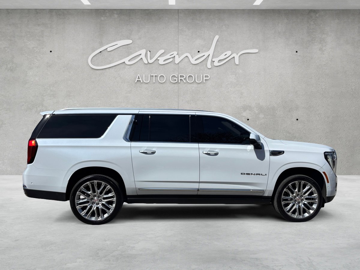 Used 2026 GMC Yukon XL Denali w/ Denali Reserve Package image 20