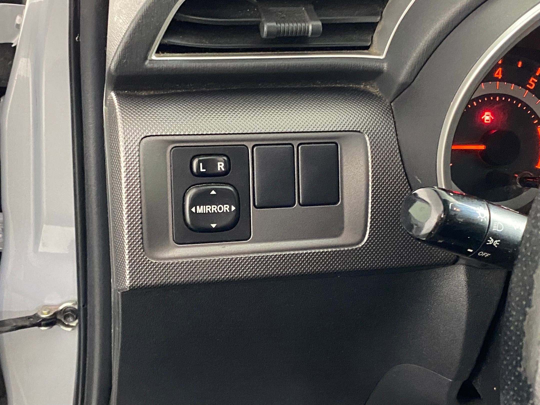 Used 2016 Scion tC image 17