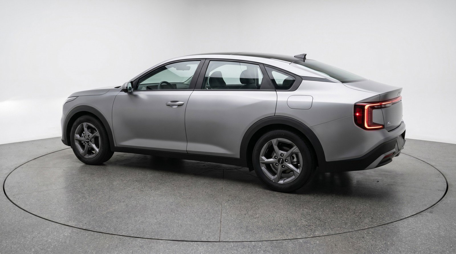 Used 2025 Kia K4 FWD image 6