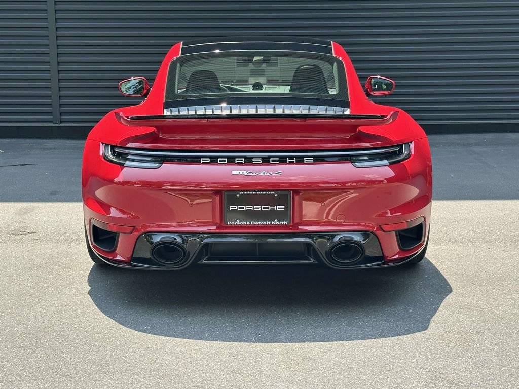Certified 2025 Porsche 911 Turbo AWD/4WD image 4