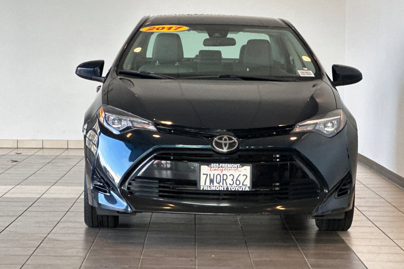 Certified 2017 Toyota Corolla LE image 9