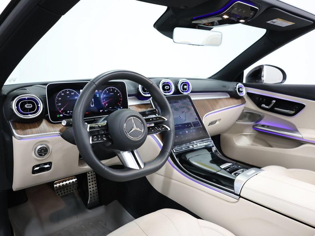 Certified 2024 Mercedes-Benz CLE 450 4MATIC Cabriolet image 15
