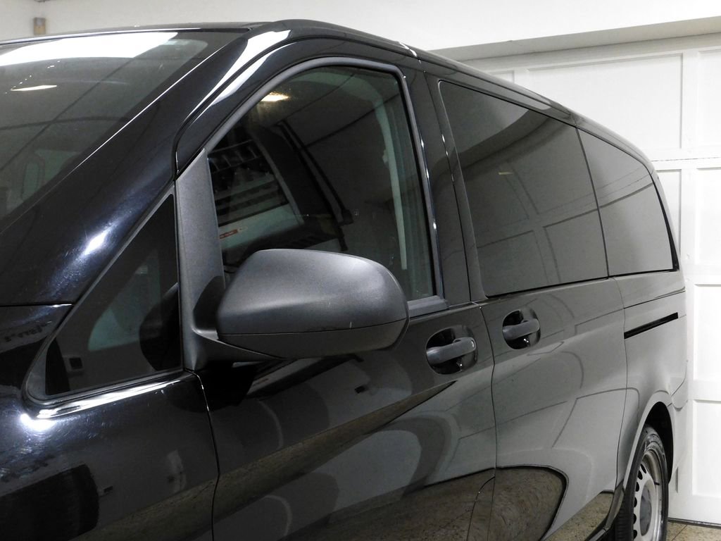 Used 2019 Mercedes-Benz Metris Passenger image 18