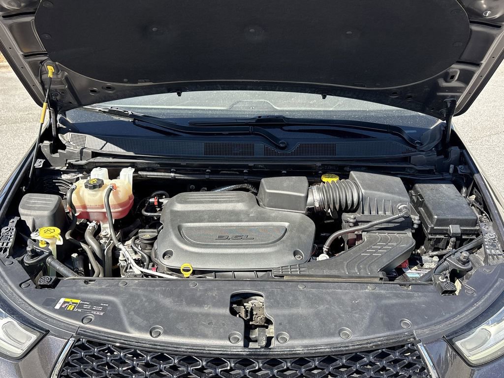 Used 2021 Chrysler Pacifica Touring-L FWD image 30