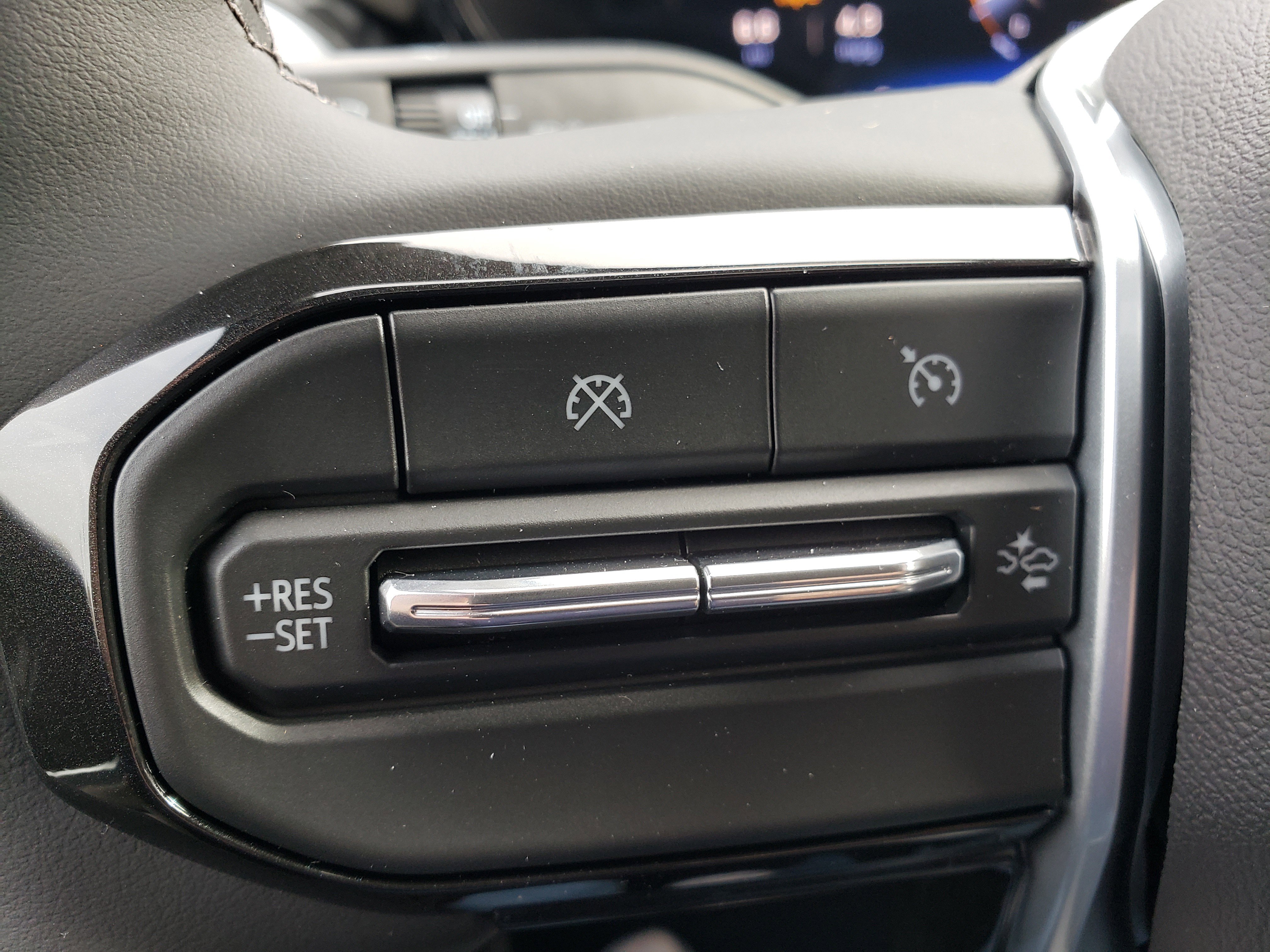 New 2026 Chevrolet Colorado ZR2 w/ Technology Package image 14