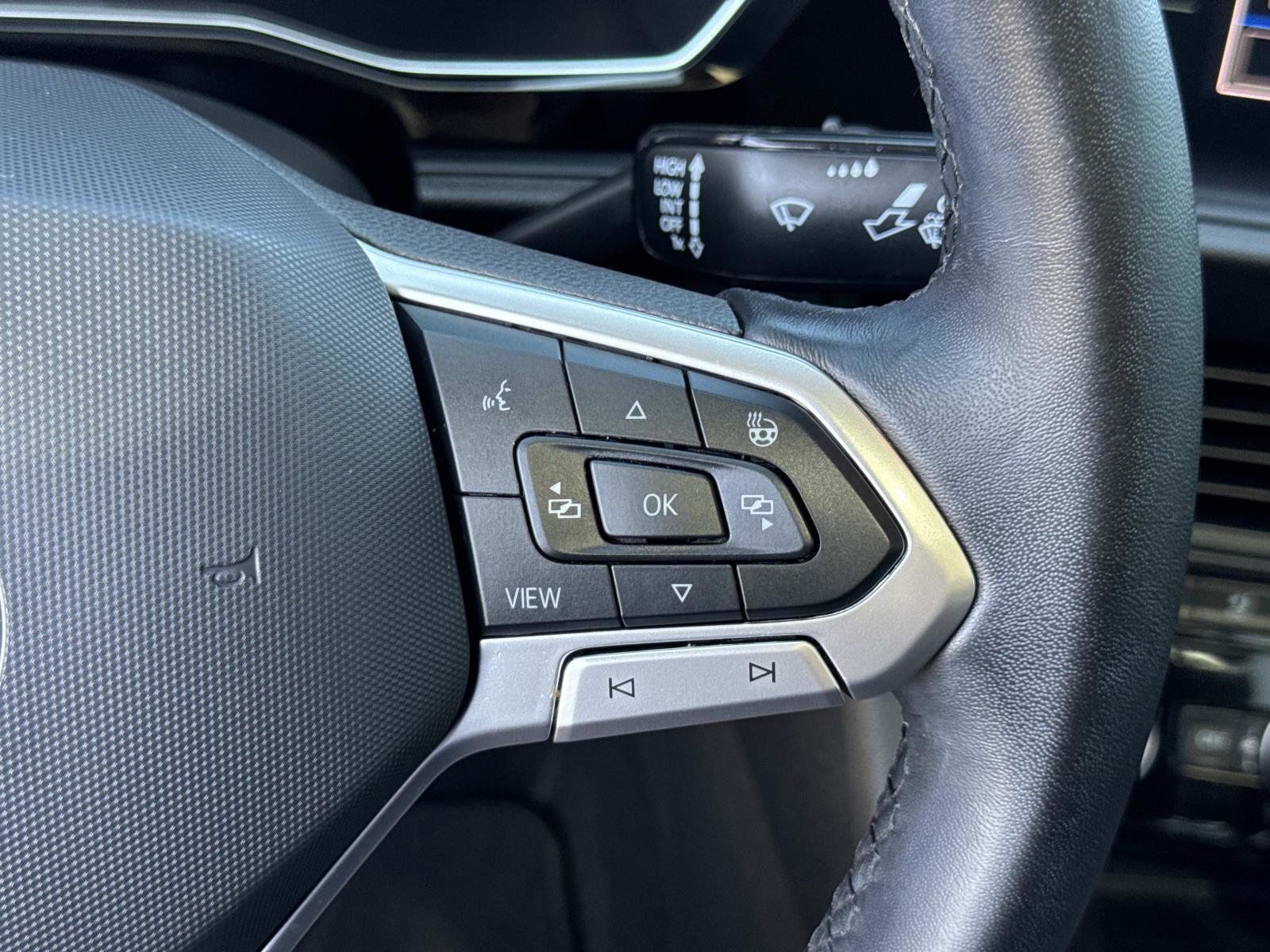 Certified 2023 Volkswagen Jetta SEL image 12