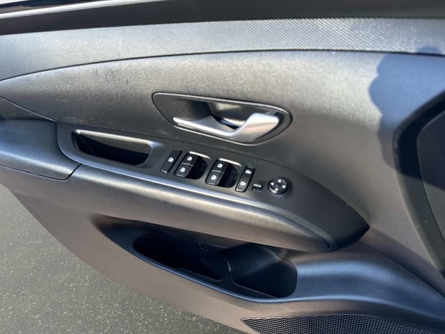 Used 2023 Hyundai Tucson SEL AWD/4WD image 16