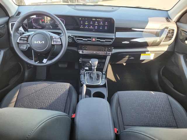 New 2026 Kia Seltos S FWD image 8