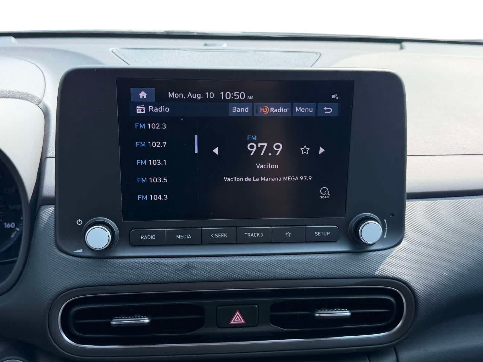 Used 2023 Hyundai Kona SEL AWD/4WD image 24