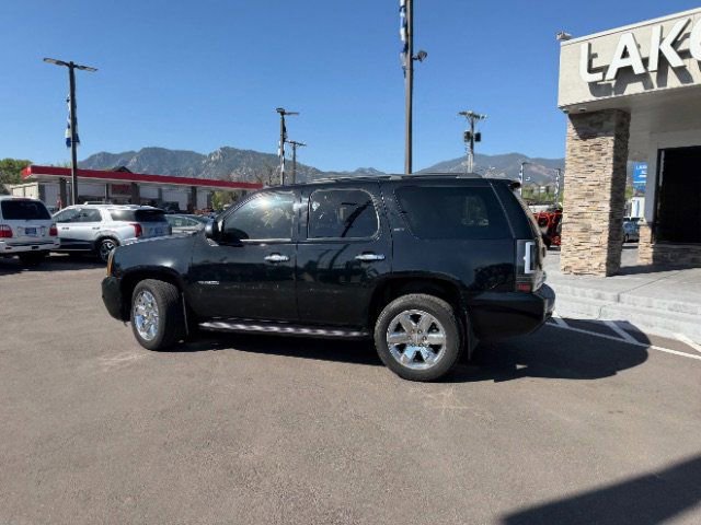 Used 2012 GMC Yukon SLT w/ SLT Chrome Package AWD/4WD image 5