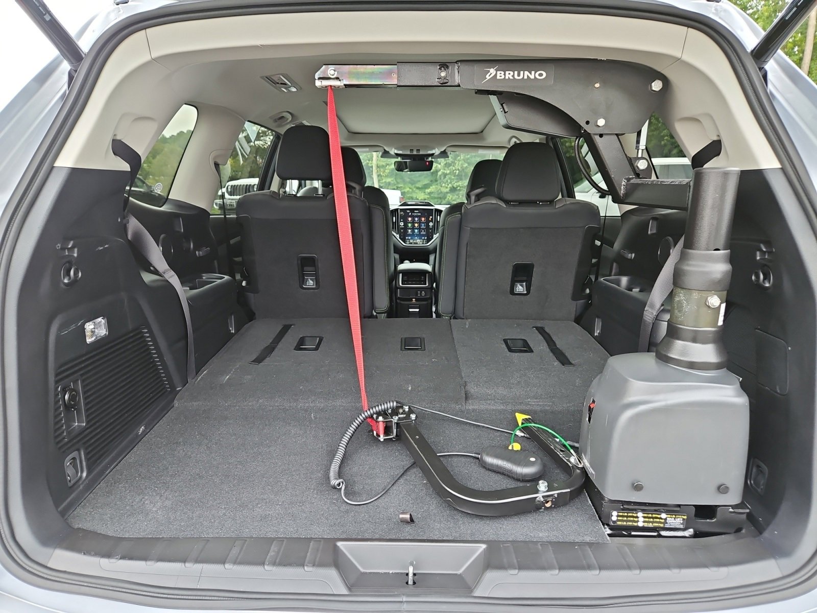 Used 2024 Subaru Ascent Onyx Edition Limited image 19