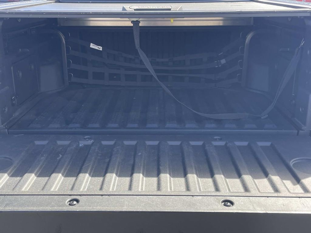 Used 2024 Hyundai Santa Cruz Night image 10