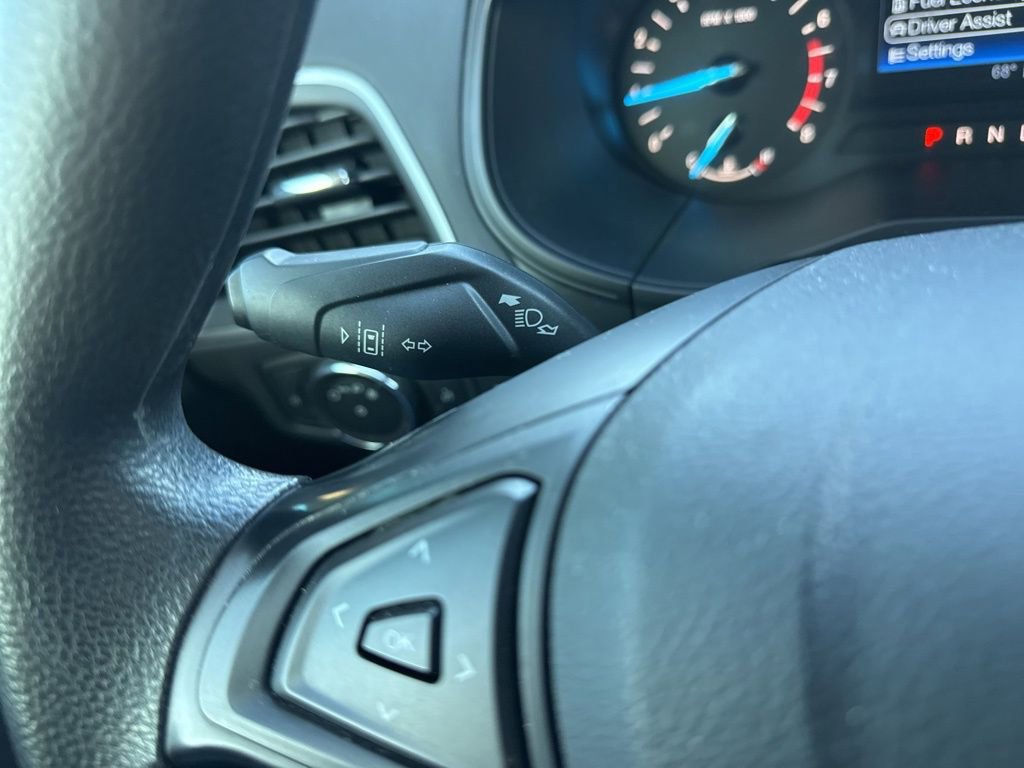 Certified 2019 Ford Edge SE w/ SE Fleet Driver's Package image 25