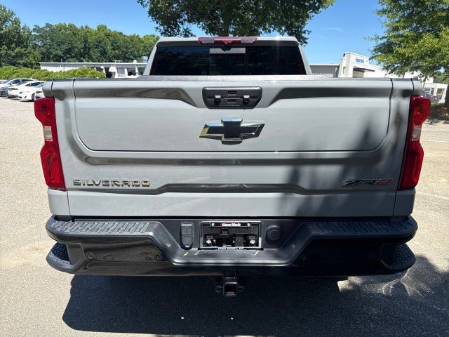 Used 2024 Chevrolet Silverado 1500 ZR2 w/ Technology Package AWD/4WD image 6