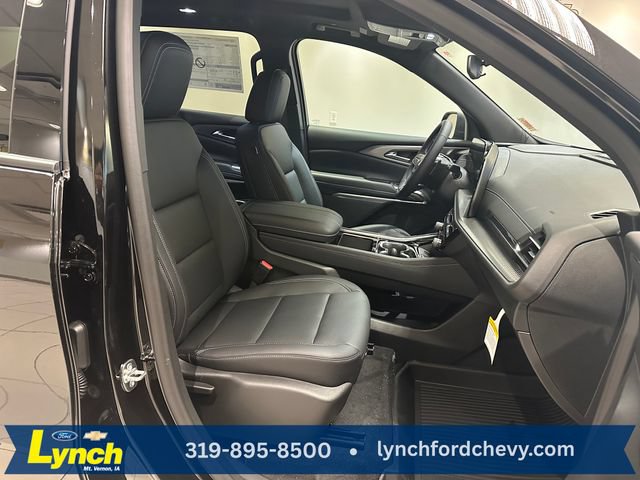 New 2027 Chevrolet Traverse LT w/ Sun and Wheel Package AWD/4WD image 8