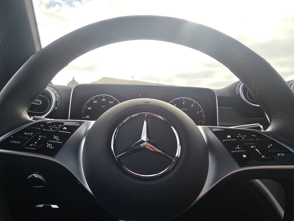 Certified 2026 Mercedes-Benz GLC 300 4MATIC image 28