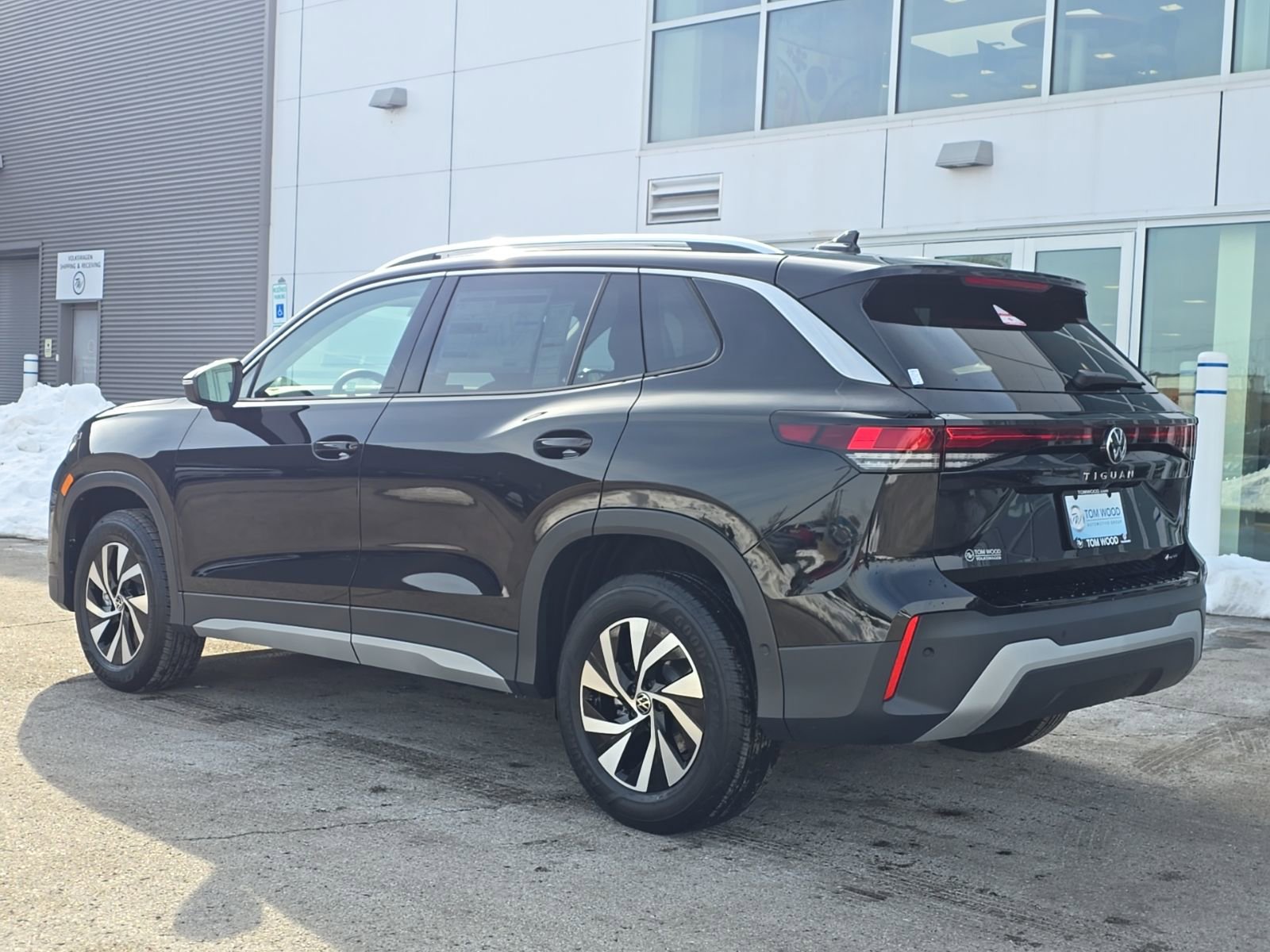 New 2026 Volkswagen Tiguan S AWD/4WD image 8