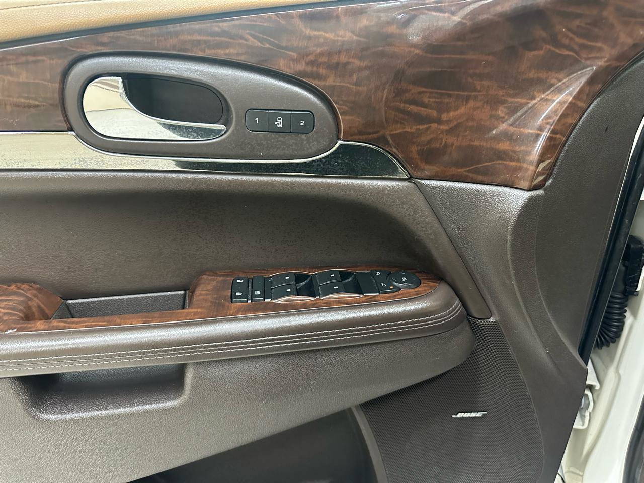 Used 2015 Buick Enclave Leather AWD/4WD image 18