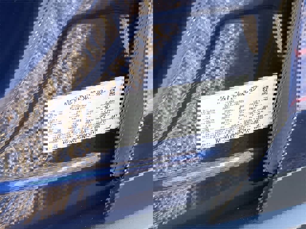 Used 2022 Tesla Model X Plaid image 10