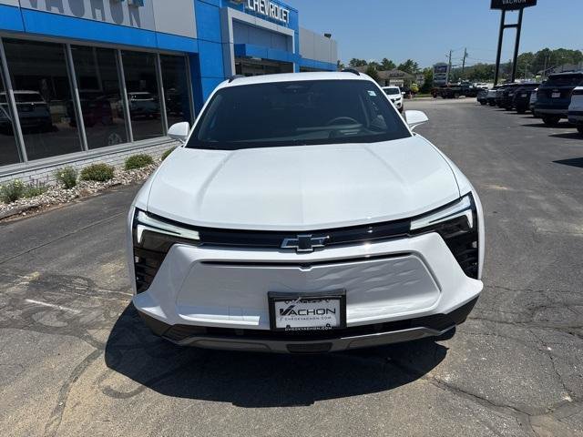 New 2025 Chevrolet Blazer EV LT w/ Midnight/Sport Edition image 8