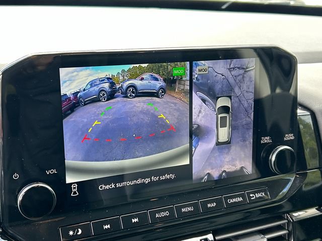 Certified 2023 Nissan Pathfinder SL w/ Black Appearance Package image 16