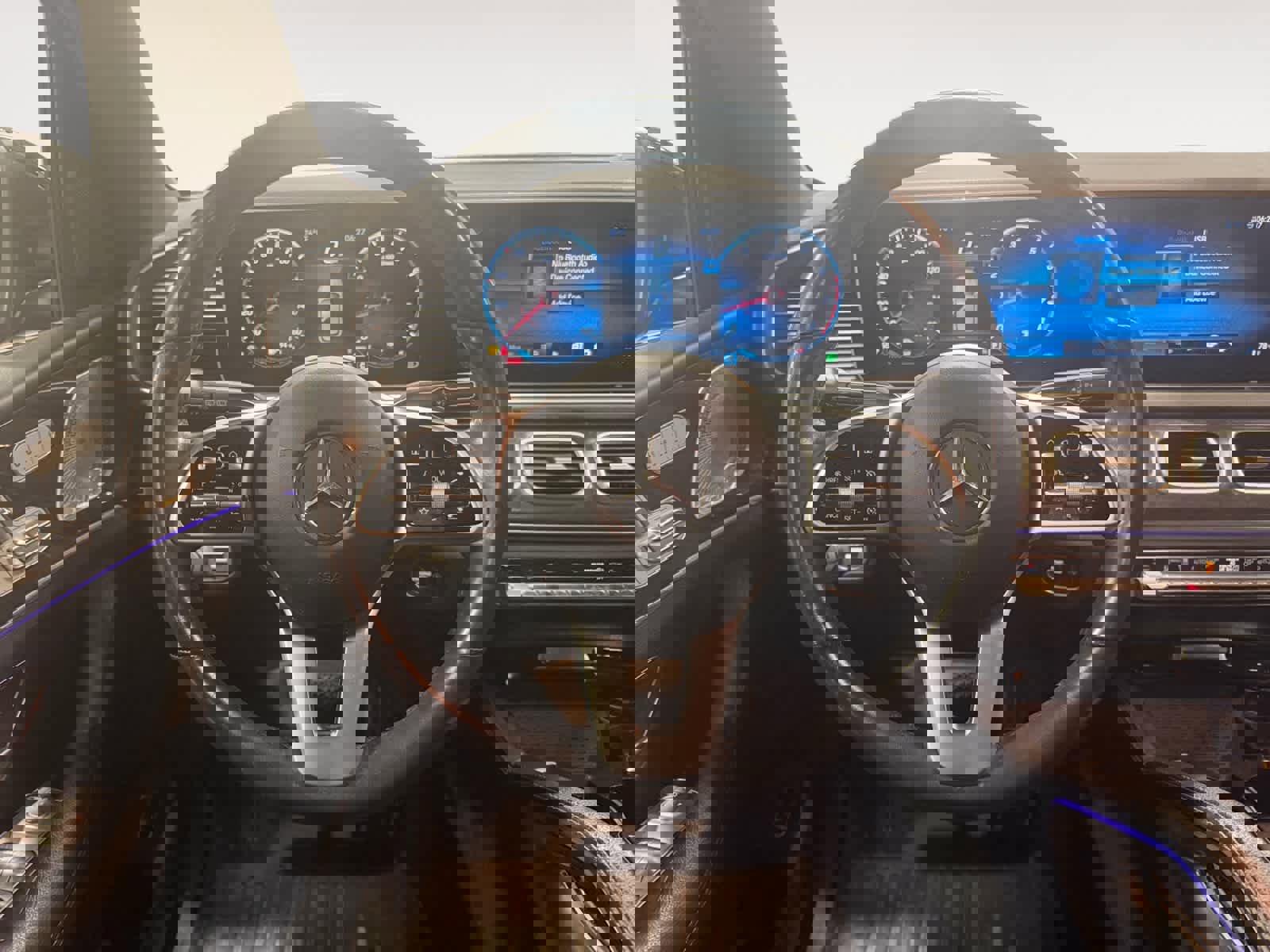 Used 2021 Mercedes-Benz GLE 350 4MATIC image 13