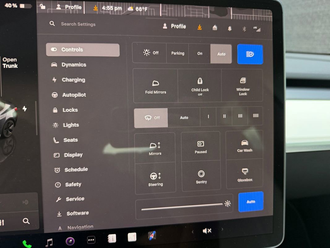 Used 2022 Tesla Model 3 Long Range AWD/4WD image 37