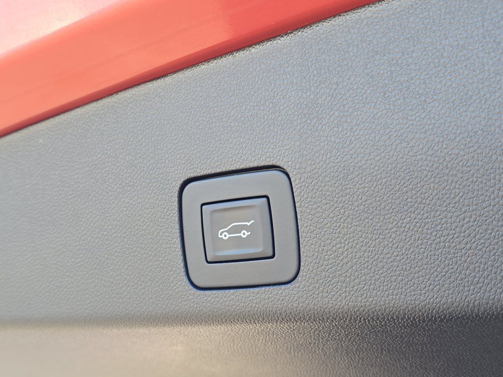 Used 2024 Buick Encore GX Preferred w/ Comfort Package FWD image 34