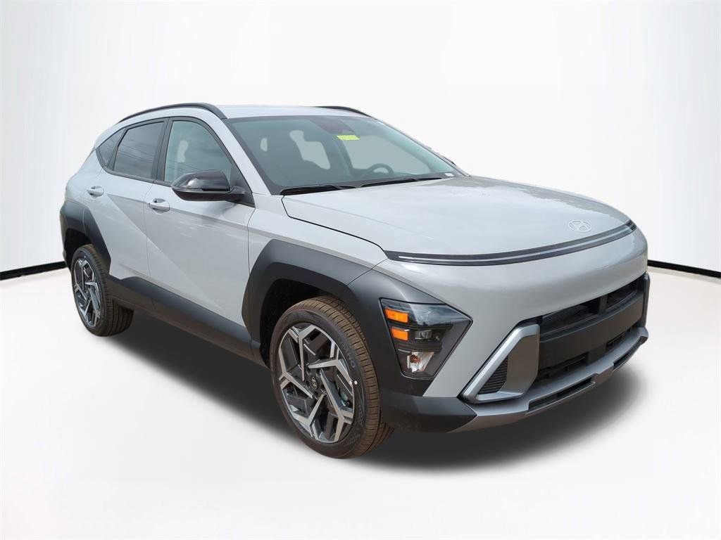 New 2026 Hyundai Kona SEL Premium image 2