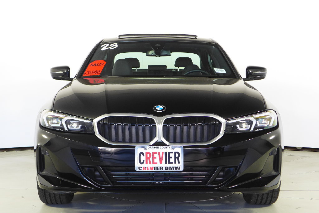 Used 2023 BMW 330i Sedan w/ Driving Assistance Package RWD image 3