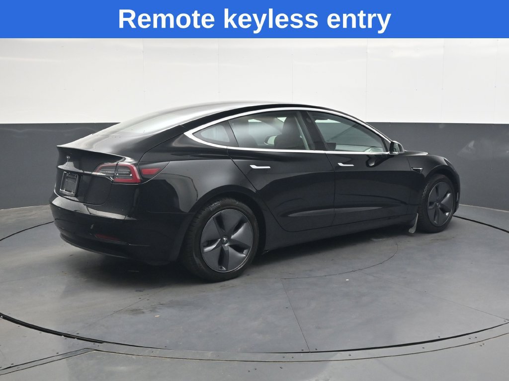Used 2019 Tesla Model 3 Standard Range Plus RWD image 4