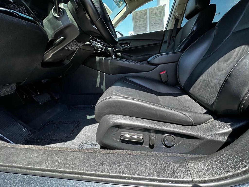 Used 2023 Honda Accord Touring image 12
