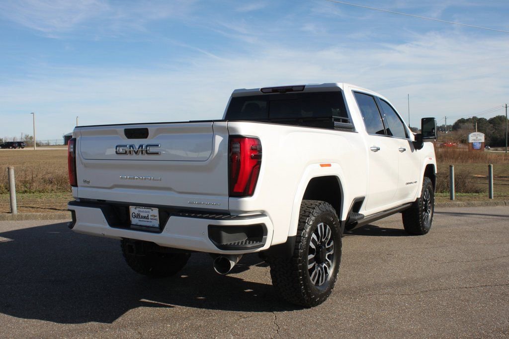 Used 2025 GMC Sierra 2500 Denali Ultimate image 21